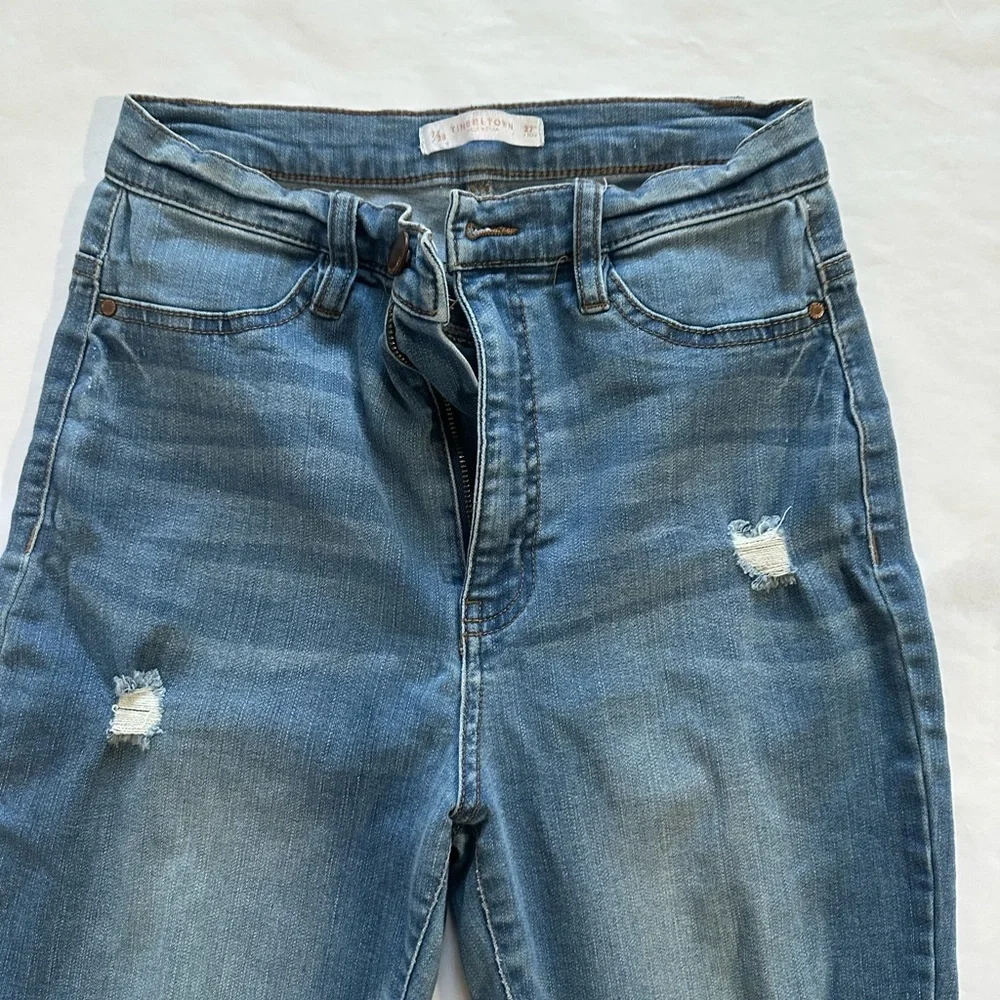 Tinseltown Classic Blue Distressed Women's Jeans